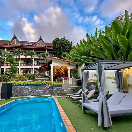 Sea Hills Resort Patong Exteriör bild