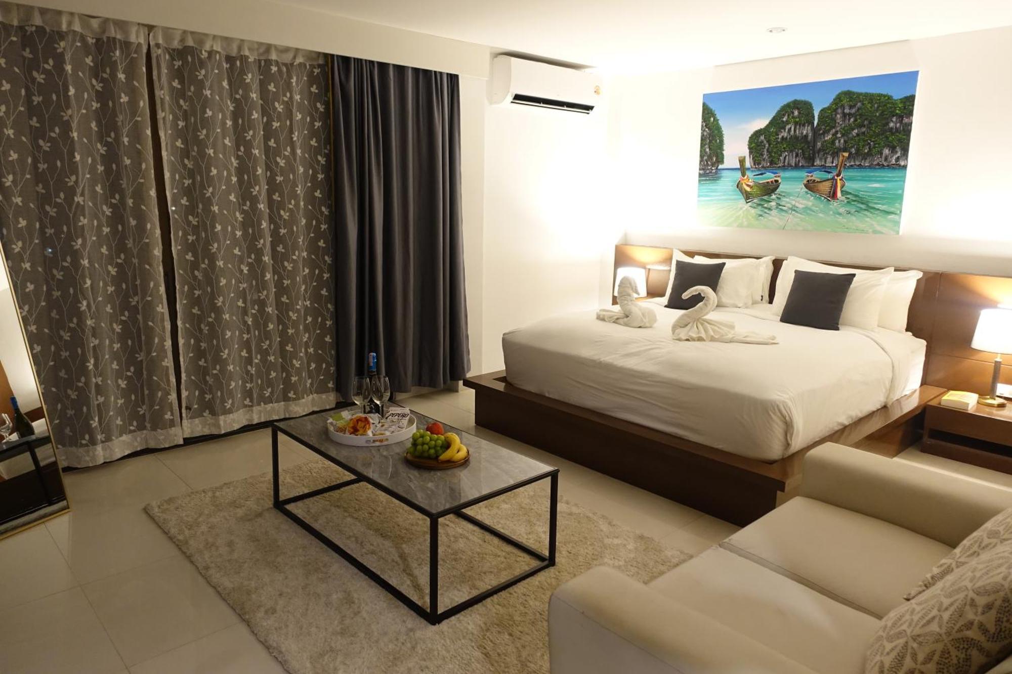 Sea Hills Resort Patong Exteriör bild