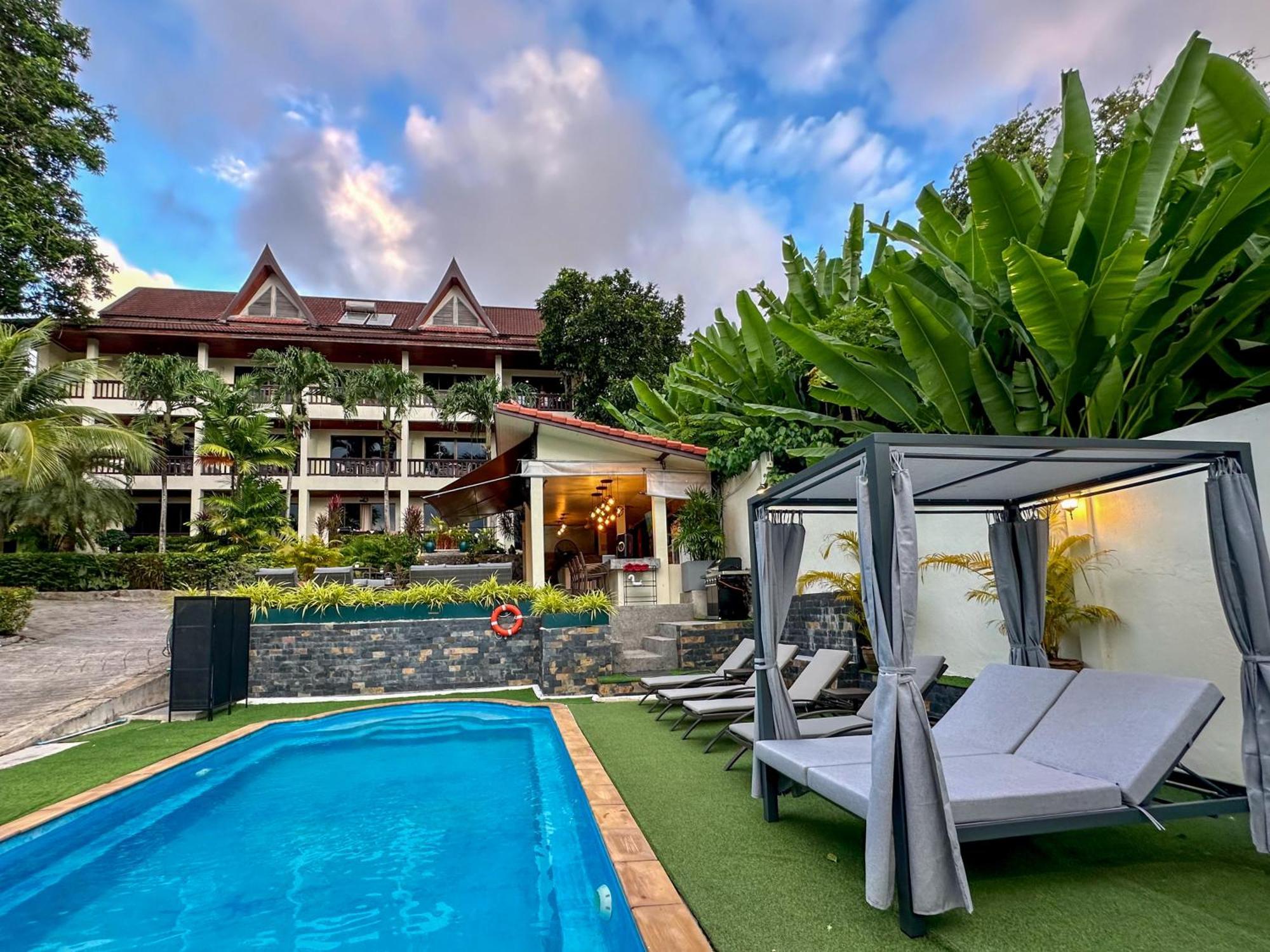 Sea Hills Resort Patong Exteriör bild
